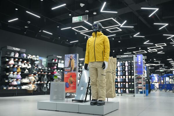 ee282b4a7d0f43ae9c8e3e2ca59686f0